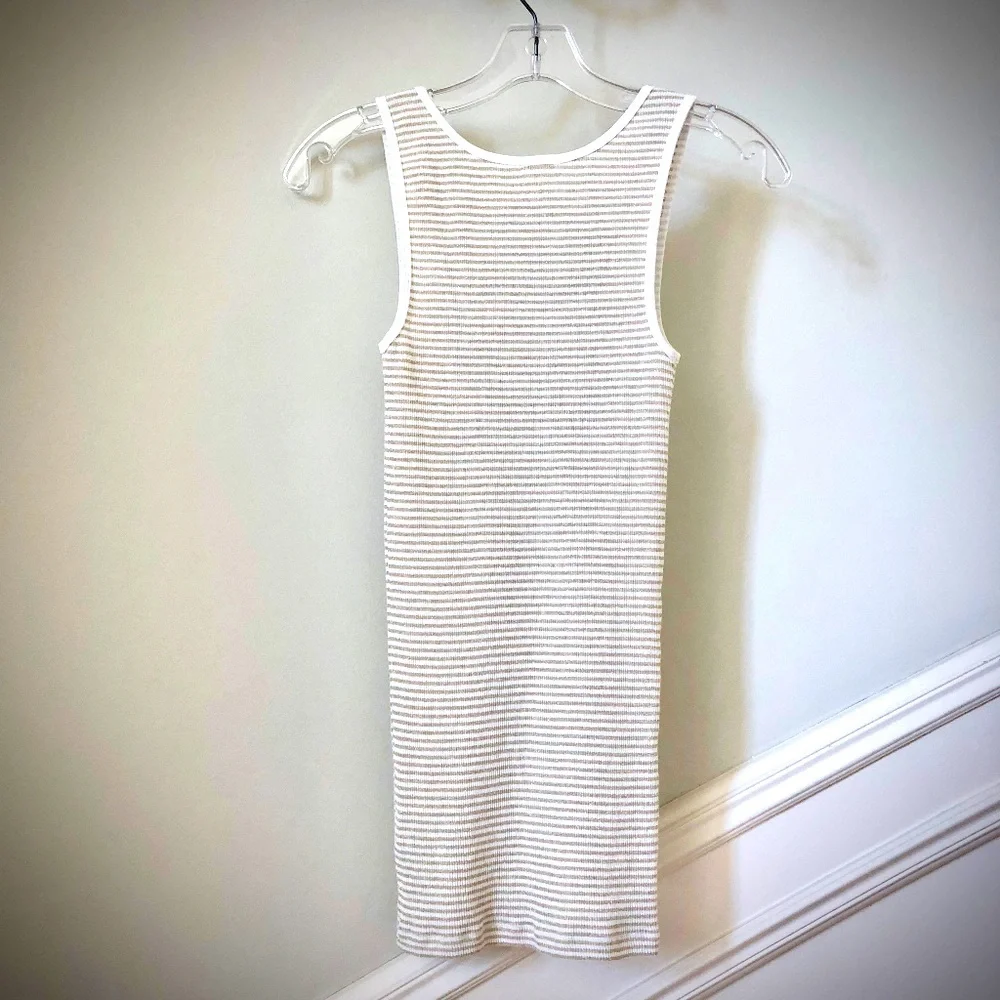 🛍2/$20🛍 J. Crew White & Gold Metallic Stripe Tank
